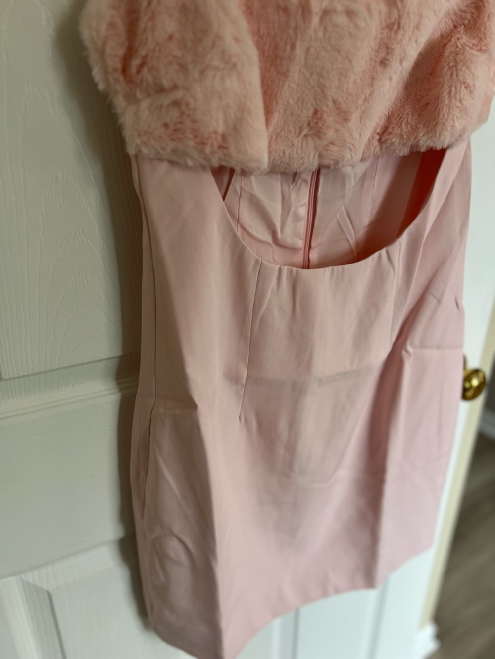 Naked Wardrobe Pink Faux Fur Cutout Mini Dress Bodycon Size MED NWT - Picture 4 of 8